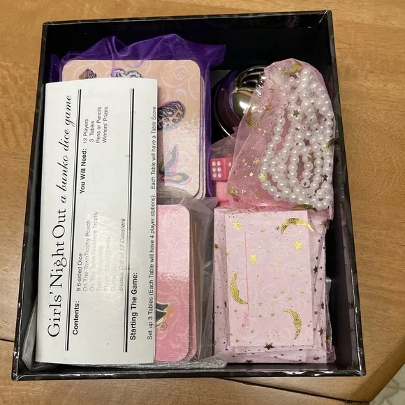 Bunko Dice Game - Girl’s Night Out Theme - Picture 2 of 3